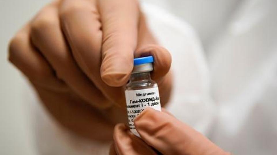 Covid-19 vaccine updates: Over 250 register for Covaxin trial, Sputnik-V to reach Kanpur trial