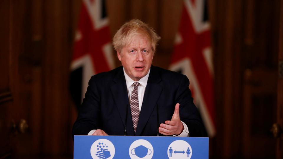 UK: PM Johnson warns of New Year lockdown as he defends new tier system