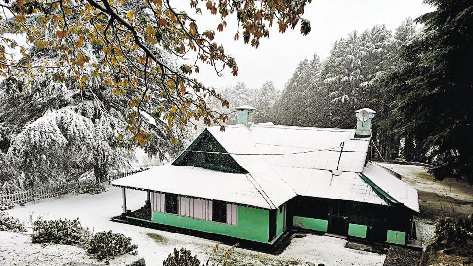 MeT office predicts snowfall in four districts of Uttarakhand this week
