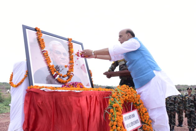 Rajnath Singh pays tribute to former PM Vajpayee at Pokharan
