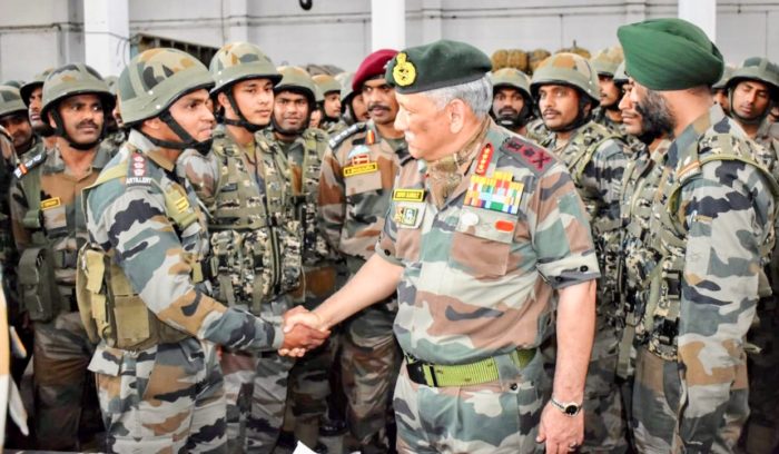 Gen Rawat visits Para Brigade in Agra