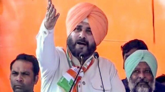 Fact Check: Viral photo claiming Sidhu being thrashed is misleading