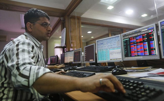 Sensex, Nifty Likely To Have A Weak Opening