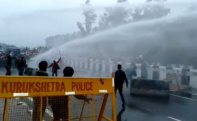 In Cold Wave, Water Cannons Used On Farmers Headed To Delhi