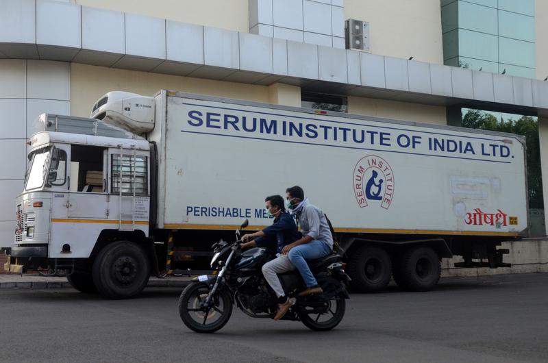 Vaccine Trial Participant Demands 5 Cr from Defiant Serum Institute for Side-Effect - The Wire Science
