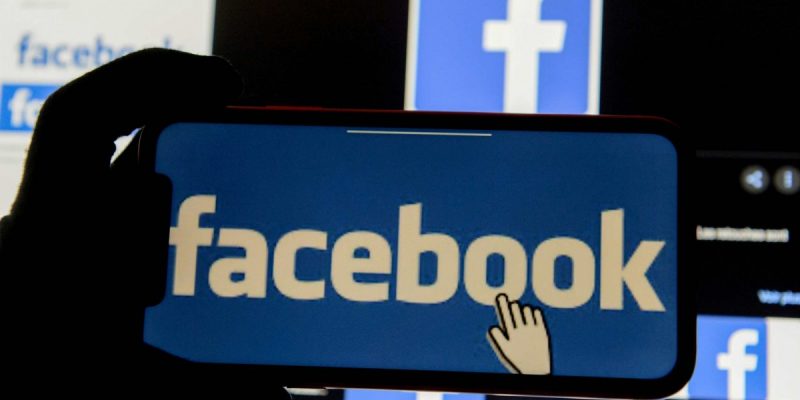 Facebook Faces US Lawsuits That Could Force Sale of Instagram, WhatsApp