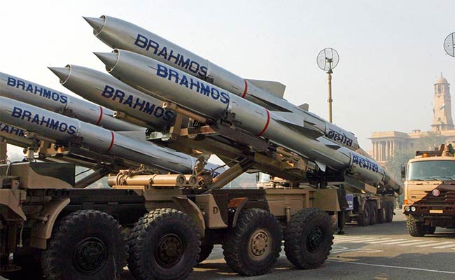 थल सेना के ब्रह्मोस मिसाइल का किया गया सफल परीक्षण