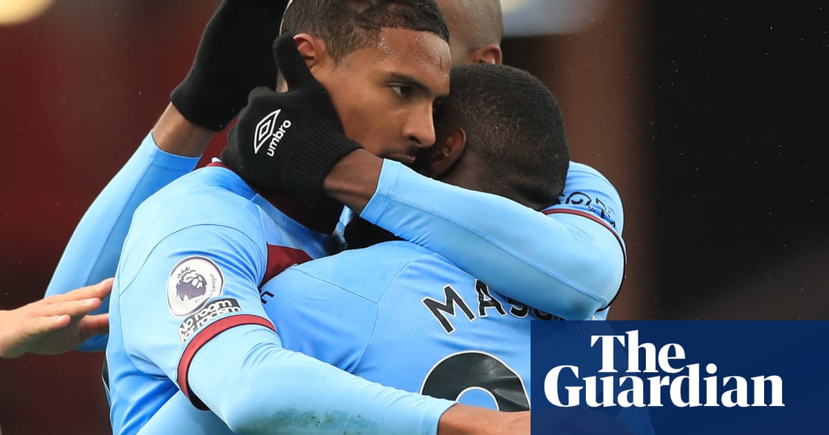 Sebastien Haller gives West Ham victory to leave Sheffield United in trouble