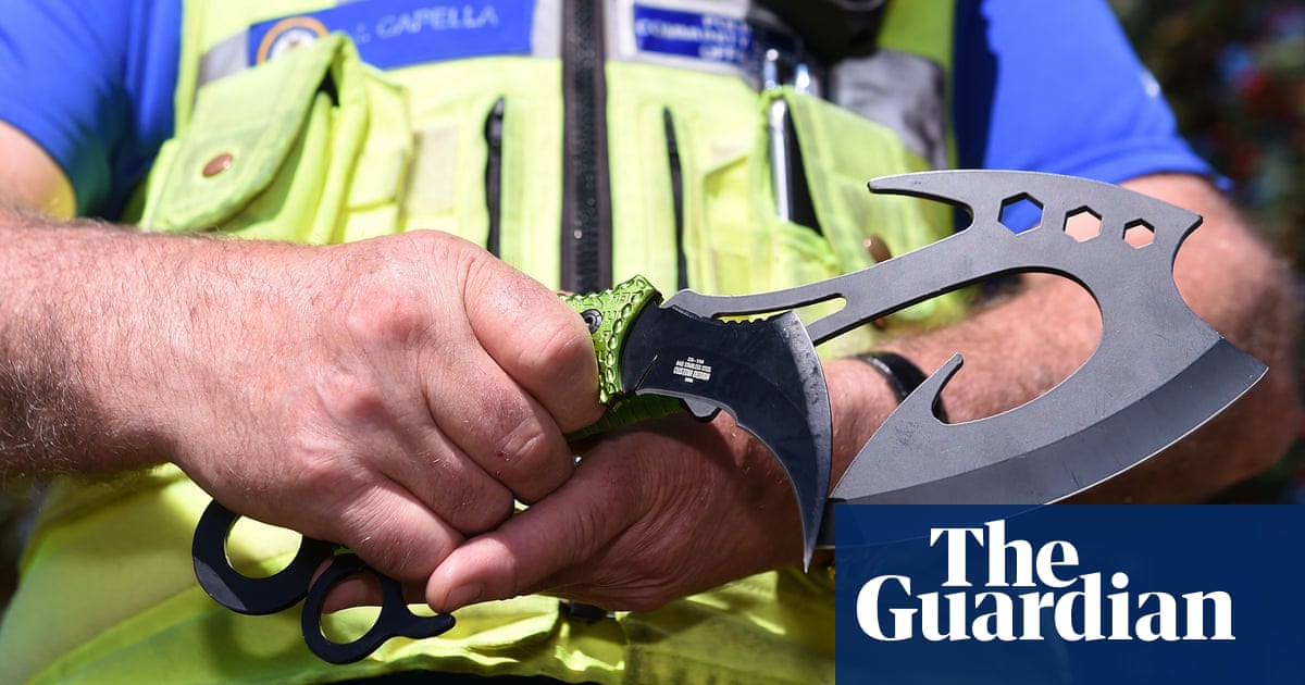 England weapons scheme offers cash for zombie knives and knuckledusters
