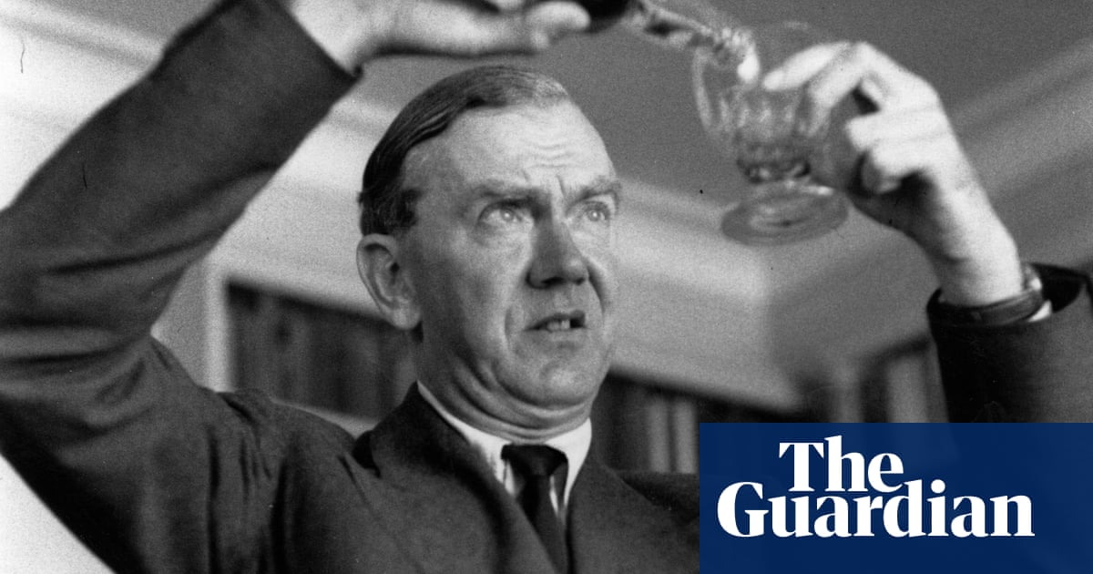 Russian Roulette: The Life and Times of Graham Greene review - addicted to danger