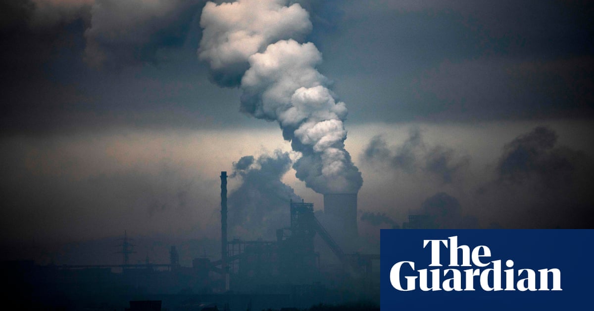 Investor group makes net-zero carbon pledge to tackle climate crisis