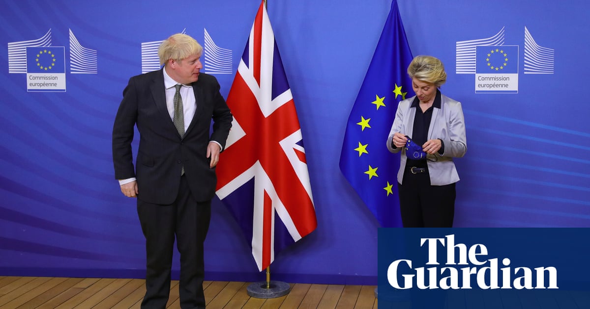 Masks slip as Ursula von der Leyen and Boris Johnson meet