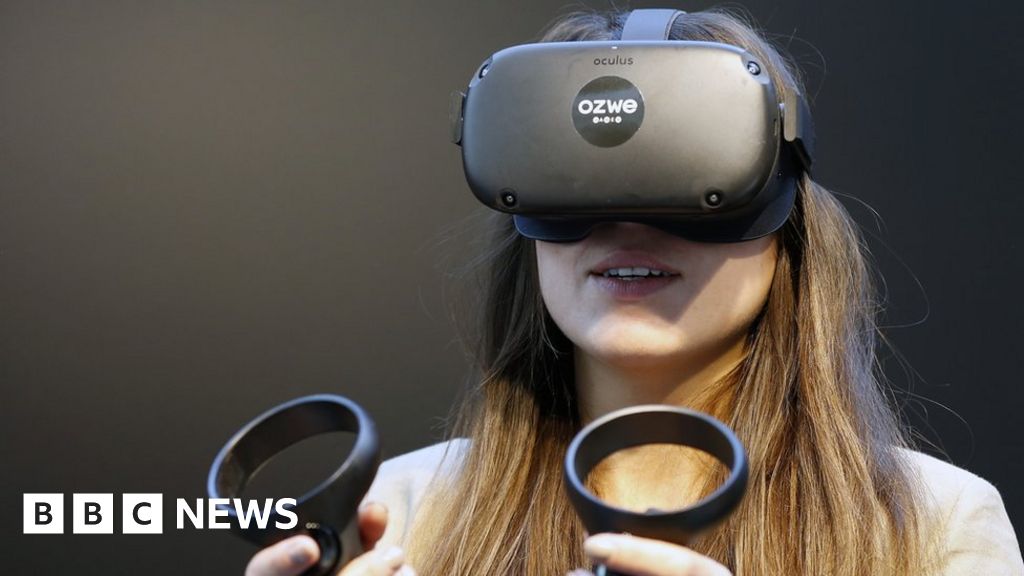 Oculus Facebook account row prompts German competition probe