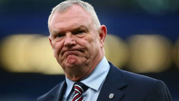 Ex-FA boss Clarke resigns as Fifa VP