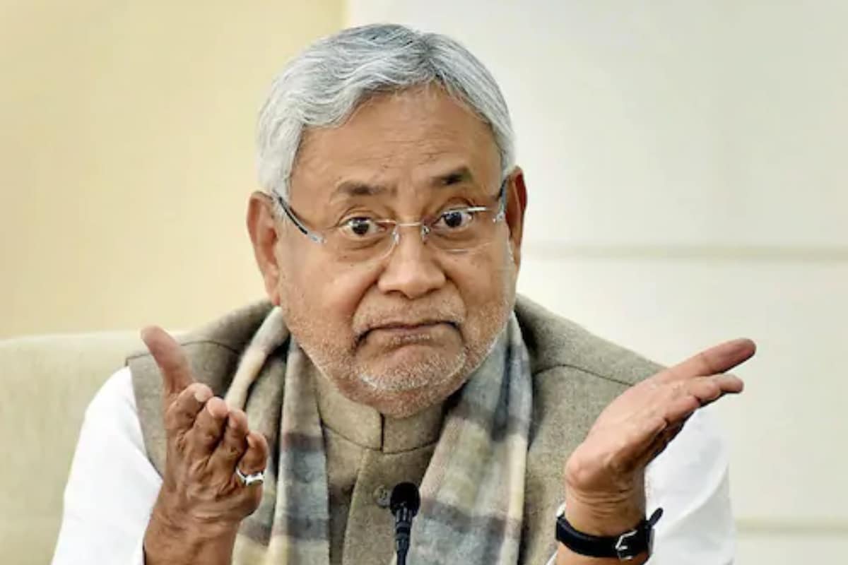 Bihar Assembly Polls: Nitish Kumar Salutes People for Giving Majority to NDA, Thanks PM Modi for Support