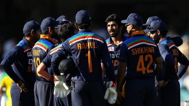 IND vs AUS: वनडे सीरीज गंवाने के बाद इरफान पठान ने भारतीय गेंदबाजों को घेरा
