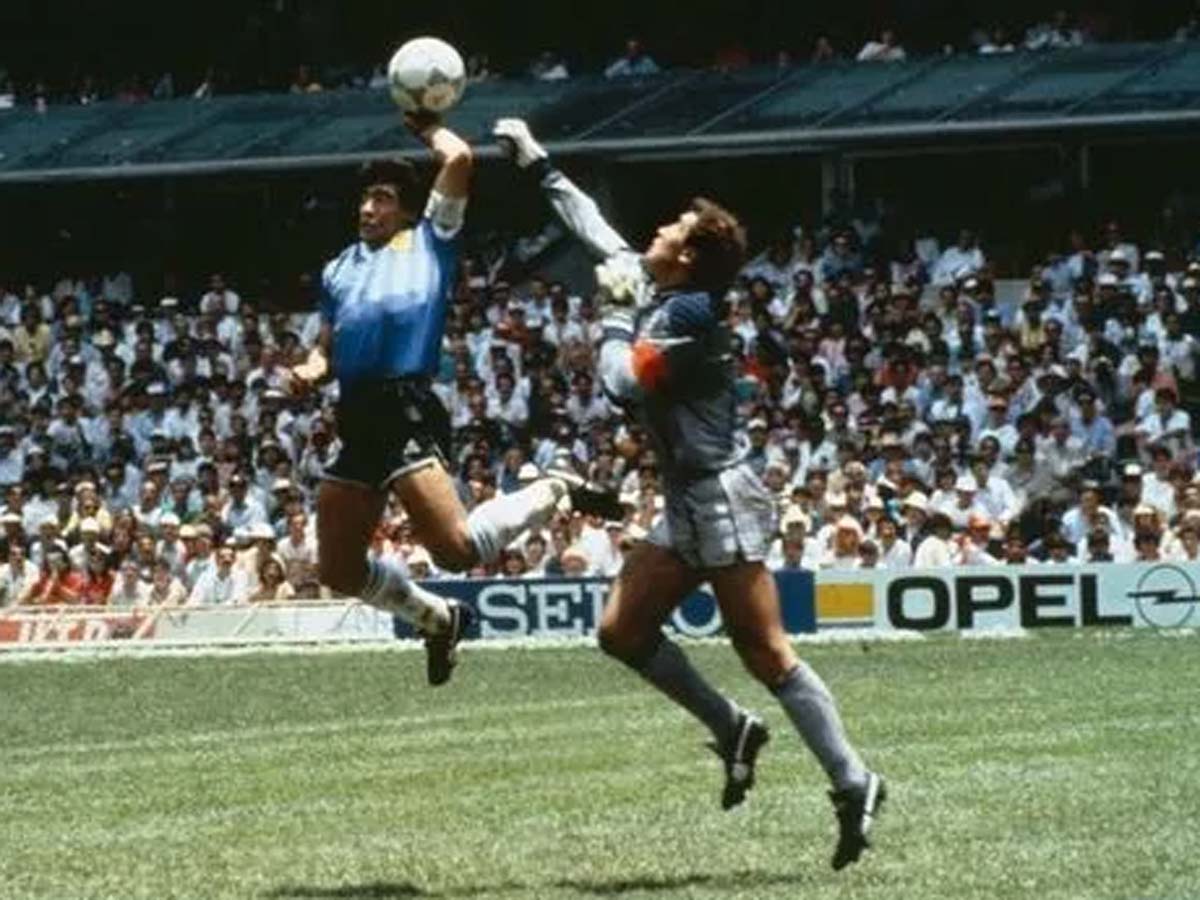 Maradona Hand of God Goal- आखिर क्या था डिएगो माराडोना का वह गोल, जिसे अभी तक याद किया जाता है