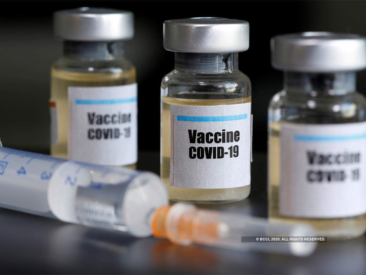 'कोविशील्ड' वैक्सीन के बड़े दुष्प्रभाव? रोक लगाने की मांग, सीरम इंस्टिट्यूट ने खारिज किया मरीज का दावा