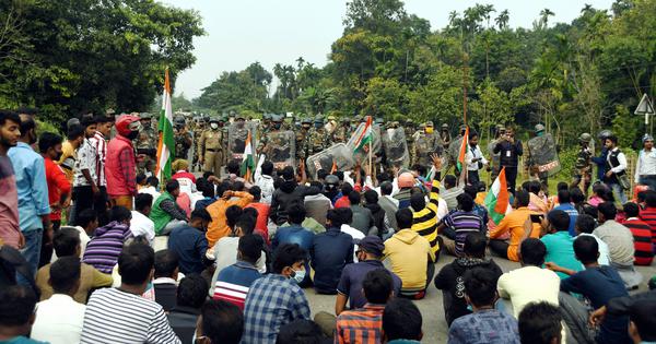 Tripura: One killed, 20 injured in police firing at protest against resettlement of Bru community