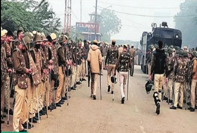 भारत बंदः दिल्ली पुलिस ने कसी कमर, अर्धसैनिक बलों की 100 कंपनियां तैनात, ड्रोन से रहेगी नजर