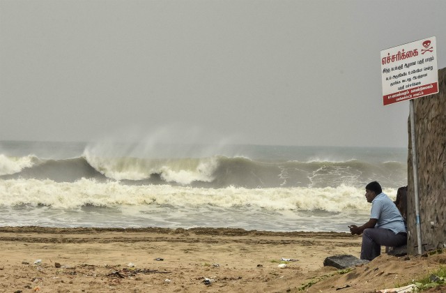 Cyclone Nivar : जानिए कैसे रखे जाते हैं चक्रवाती तूफानों के नाम...कौन करता है नामकरण