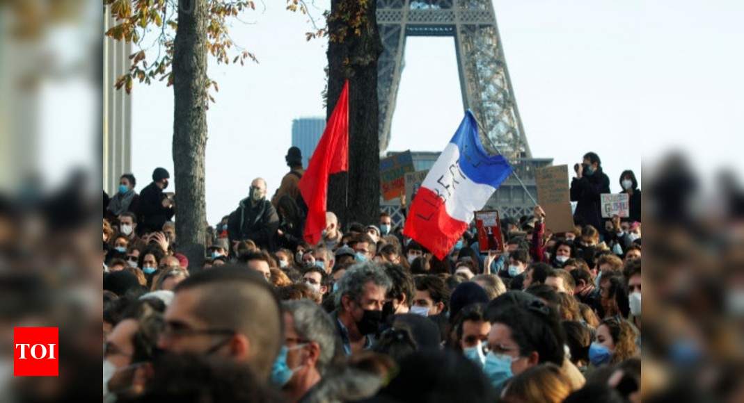 Thousands protest against French bill to curb identification of police - Times of India