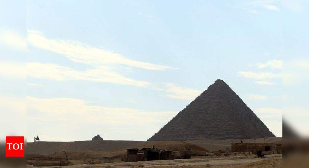 Egypt detains photographer after Pyramids dancer shoot - Times of India