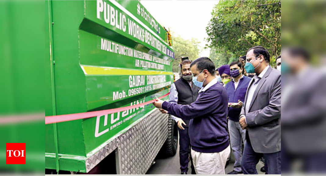 Arvind Kejriwal launches smog gun mounted on truck | Delhi News - Times of India