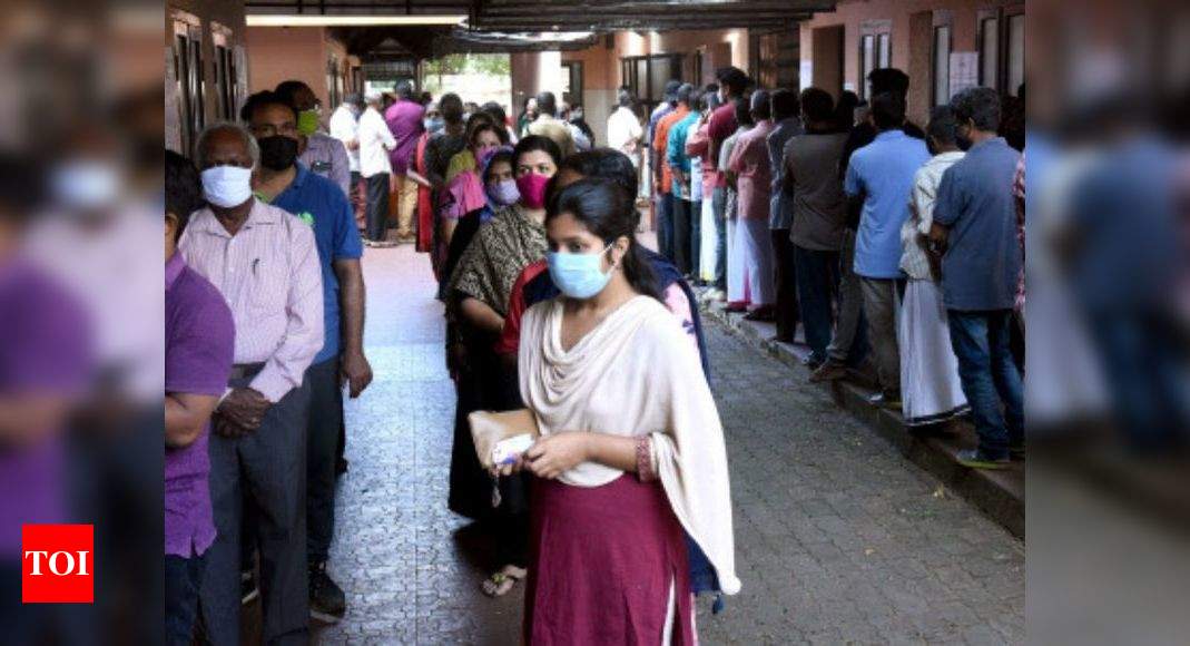 Kerala local body polls: 76.28 per cent polling recorded in second phase | Thiruvananthapuram News - Times of India