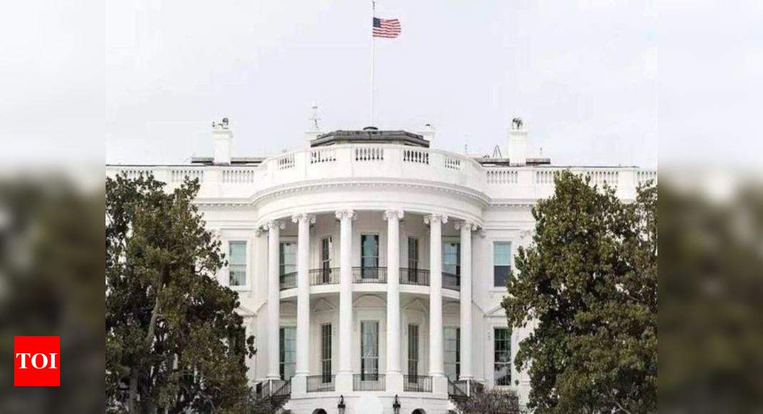 Some in White House getting early access to Covid-19 vaccine - Times of India