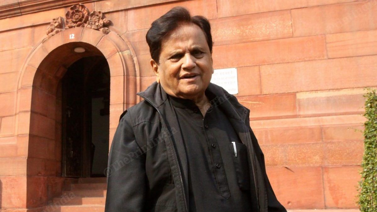 No one in Team Rahul can be a pillar like Ahmed Patel, Congress leaders say