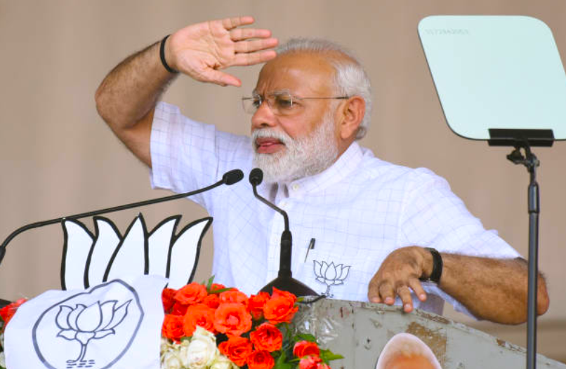 Narendra Modi to Mamata Banerjee: ‘40 of your MLAs are in contact with me’