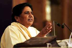 Mayawati eggs SP-BSP supporters to push for victory, says ‘UP decides who becomes prime minister’