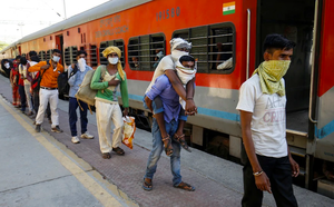 Karnataka government cancels Shramik Special trains for migrants after meeting builders