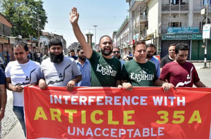 Mehbooba Mufti, Sajjad Lone and Congress warn against scrapping Article 35A, say it will be a ‘disaster’