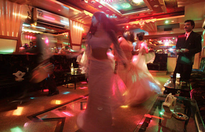 Supreme Court relaxes conditions for reopening dance bars in Maharashtra 