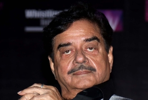 Shatrughan Sinha calls Rahul Gandhi ‘master of situation’ and his NYAY promise a ‘masterstroke’ 