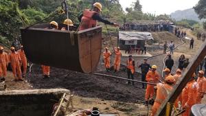 Meghalaya mining accident: Foul smell in mine as water stagnates, pumps will take ‘4 more days to arrive’