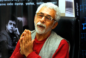 Over 600 theatre artists, including Naseeruddin Shah, urge citizens to boycott BJP and its allies