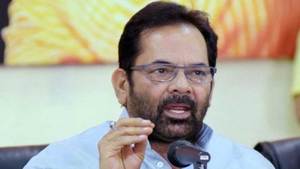 Mukhtar Abbas Naqvi says ‘Narendra Modi doesn’t need a prompter, script or director’ 
