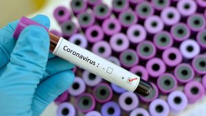 Coronavirus pandemic: India witnesses biggest surge in COVID-19 outbreak with over 800 new cases, death toll crosses 220 