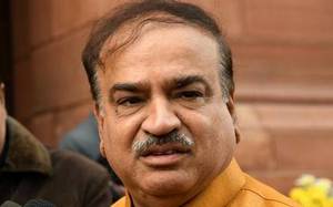 Ananth Kumar, Union minister, dies of cancer at 59