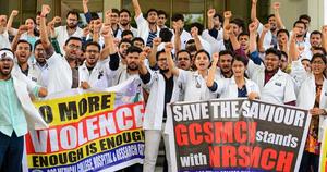 West Bengal doctors agree to end strike after meeting Mamata Banerjee; Supreme Court to hear plea for security of doctors